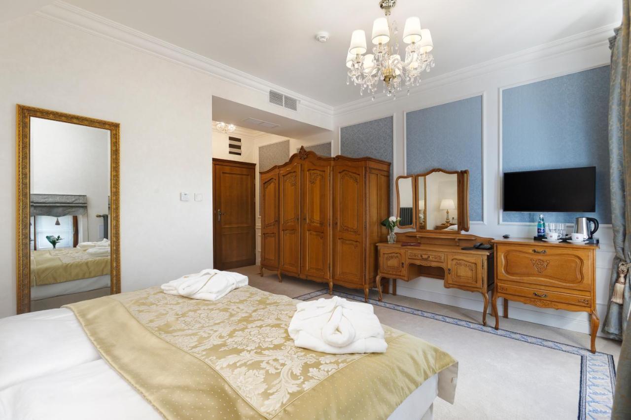 Palac Mortegi & Spa- Restauracja Szlachecka, Spa, Basen, Sauny, Jazda Konna, Mini Zoo- Luksus, Relaks I Przyroda W Jednym! 4* Lubawa